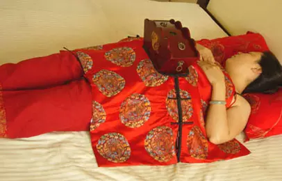 艾灸的作用是什么？ 怎樣用艾灸養(yǎng)生？